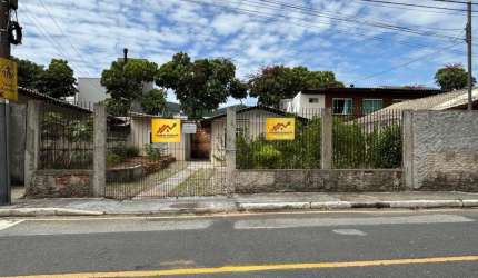 TERRENO ESCRITURADO COM 02 CASAS NO BAIRRO DA BARRA EM BALNEÁRIO CAMBORIÚ