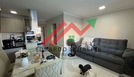 APARTAMENTO TÉRREO SEMI MOBILIADO COM TERRAÇO NO SANTA REGINA EM CAMBORIÚ