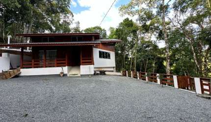 Sitio rural no área urbana,  com localização privilegiada no bairro Cedros.