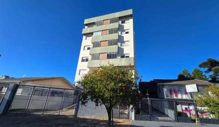 Apartamento com 3 quartos à venda na Nossa Senhora da Saúde, Caxias do Sul  por R$ 680.000
