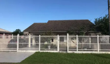 Casa para Venda em Capão da Canoa, Nova Zona, 4 dormitórios, 1 suíte, 2 banheiros, 6 vagas