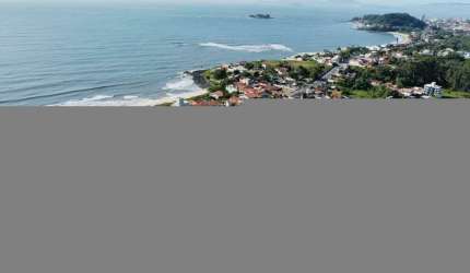 Apartamento em Home Club - Vista mar