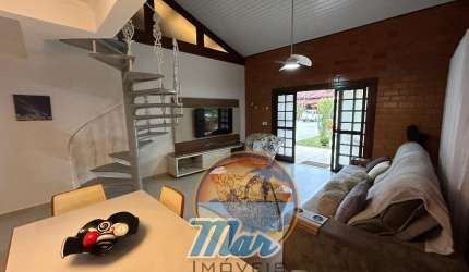 Excelente casa de condomínio a venda com 03 dormitórios