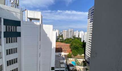 Oportunidade dois quartos mais dependência completa na Pituba