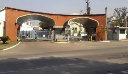 Excelente Terreno no Condomínio Lago da Boa Vista  (Frente ao Lago)