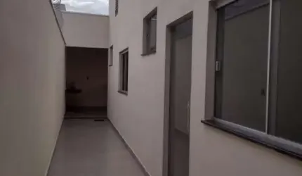 Casa para Venda em Uberlândia, Jardim Canaã, 3 dormitórios, 1 suíte, 2 banheiros, 2 vagas