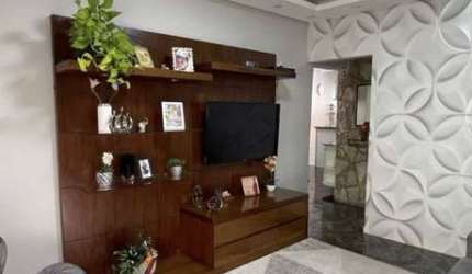 Casa linear em lote 400 mts ,Bairro Minas Caixa