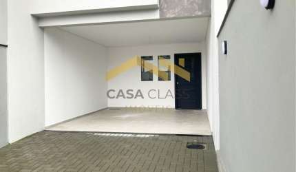Sobrado geminado novo no bairro Costa e Silva em Joinville!