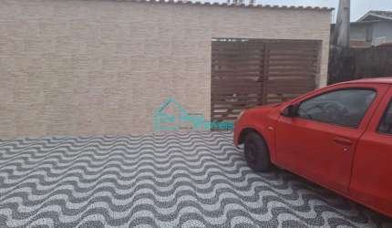 Casa com 2 quartos à venda no Jussara, Mongaguá  por R$ 278.000