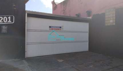 Casa comercial com 1 sala para alugar no Centro, Mongaguá  por R$ 2.500