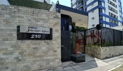 JG- Apartamento em Boa Viagem! 3 quartos, 1 suíte- C/ área de lazer
