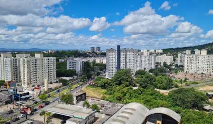 EXCELENTE APTO 2 DORMITÓRIOS COM SUÍTE , GARAGEM E VISTA PANORÂMICA