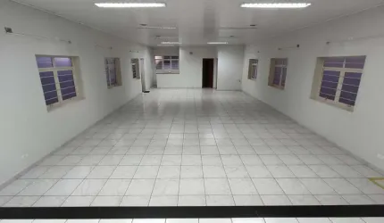Imóvel Comercial para Venda em Três Lagoas, Jupiá, 1 dormitório, 2 banheiros, 1 vaga