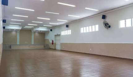 Imóvel Comercial para Venda em Uberlândia, Osvaldo Rezende, 1 dormitório, 2 banheiros, 1 vaga