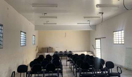 Sala Comercial para Venda em Uberlândia, Tocantins, 1 dormitório, 2 banheiros, 1 vaga