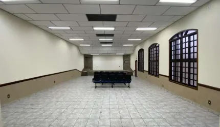 Sala Comercial para Venda em Taubaté, Vila Albina, 1 dormitório, 2 banheiros