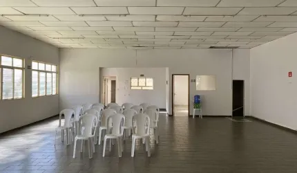 Imóvel Comercial para Venda em Goiânia, Setor Cândida de Morais, 1 dormitório, 2 banheiros