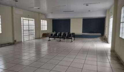 Imóvel Comercial para Venda em Rio de Janeiro, Campo Grande, 1 dormitório, 2 banheiros, 1 vaga