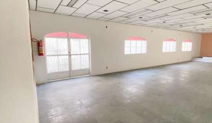 Imóvel Comercial para Venda em Itaboraí, Centro, 1 dormitório, 2 banheiros