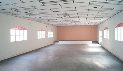Ponto Comercial para Venda em Itaboraí, Centro, 1 dormitório, 2 banheiros