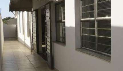 Ponto Comercial para Venda em Mogi Mirim, Jardim Scomparim, 1 dormitório, 2 banheiros
