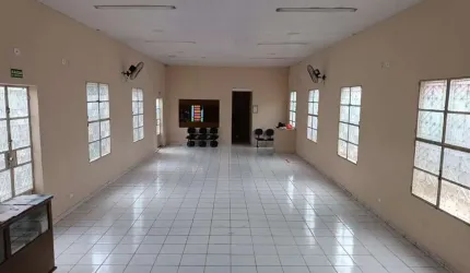 Imóvel Comercial para Venda em Palmeira dos Índios, Centro, 1 dormitório, 2 banheiros