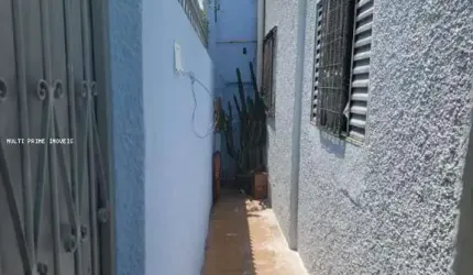 Casa para Venda em Ribeirão Preto, Sumarezinho, 2 dormitórios, 1 banheiro