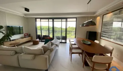 Apartamento à venda no Novo Campeche com 3 suítes e 2 vagas.