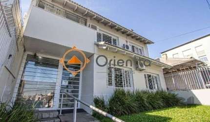 Casa 10 dormitórios para alugar Passo da Areia Porto Alegre/RS