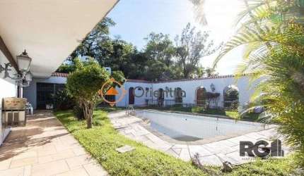 Imobiliária Orientta ALUGA Casa 3 dormitórios, sendo 1 suítes e 3 vagas