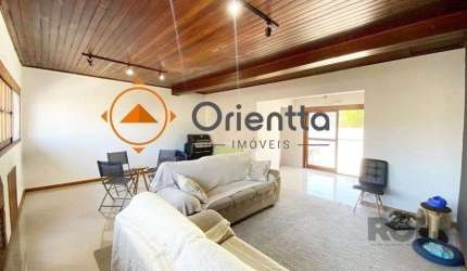 Casa 4 dormitórios para alugar Menino Deus Porto Alegre/RS