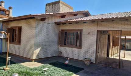 Casa 2 dormitórios à venda Guarujá Porto Alegre/RS