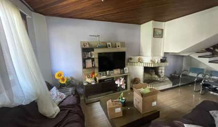 **Casa Residencial à Venda em Porto Alegre, Rio Grande do Sul**