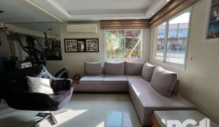 Casa em Condomínio 3 dormitórios à venda Mário Quintana Porto Alegre/RS
