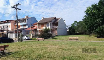 Linda casa sobrado