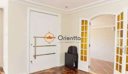 Casa para alugar com 350m², 5 quartos e 4 vagas no Parque SANTA FÉ