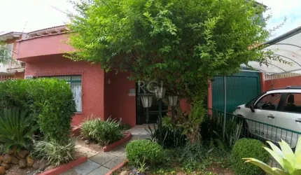 Casa para Venda - 404m², 5 dormitórios, sendo 3 suites, 2 vagas - Ipanema