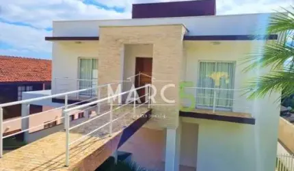 Casa em condomínio fechado com 4 quartos à venda na Rua Milão, Jardim Imperial Hills III, Arujá, 320 m2 por R$ 2.100.000