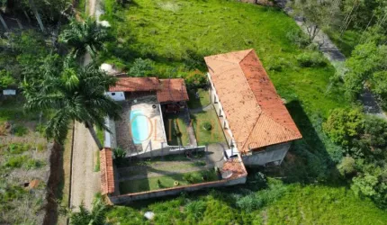 Excelente granja 3 quartos, 3 suites, lazer completo - 1400m² -Paula Lima - CH382