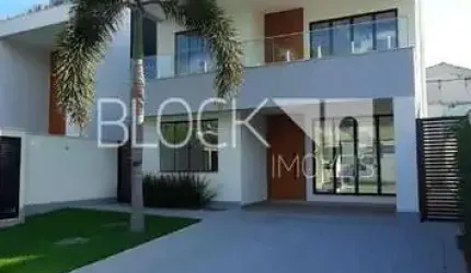 Recreio dos Bandeirantes | Casa de Condomínio 5 quartos, sendo 5 suites