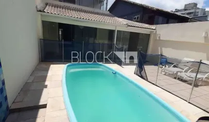Recreio dos Bandeirantes | Casa de Condomínio 4 quartos, sendo 3 suites