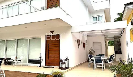 Vargem Pequena | Casa de Condomínio 4 quartos, sendo 4 suites
