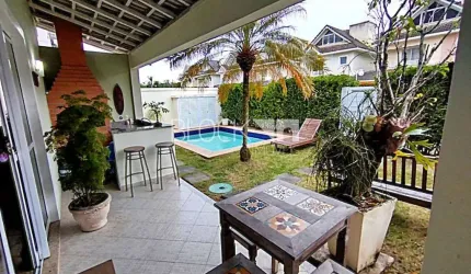 Recreio dos Bandeirantes | Casa de Condomínio 4 quartos, sendo 4 suites