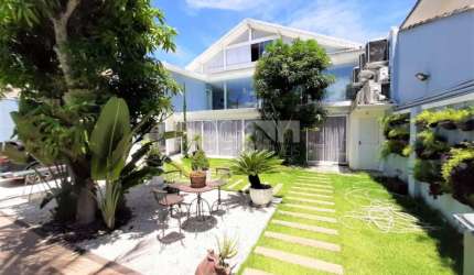 Recreio dos Bandeirantes | Casa de Condomínio 5 quartos, sendo 5 suites