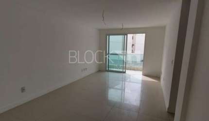 Recreio dos Bandeirantes | Apartamento 3 quartos, sendo 2 suites