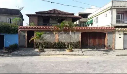 Curicica | Casa 7 quartos, sendo 4 suites