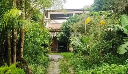 Vargem Pequena | Casa de Rua 4 quartos, sendo 1 suite