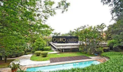 Casa de Alto Padrão com 3.100m² - CA 221113V