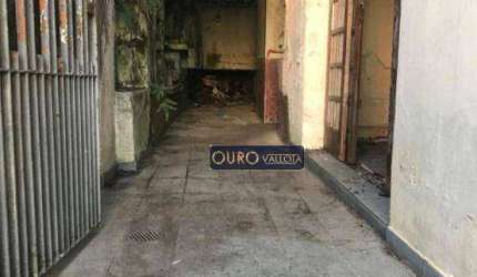 Terreno com Casa Antiga para Reformar ou Demolir