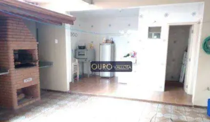 Sobrado 4 dormitórios